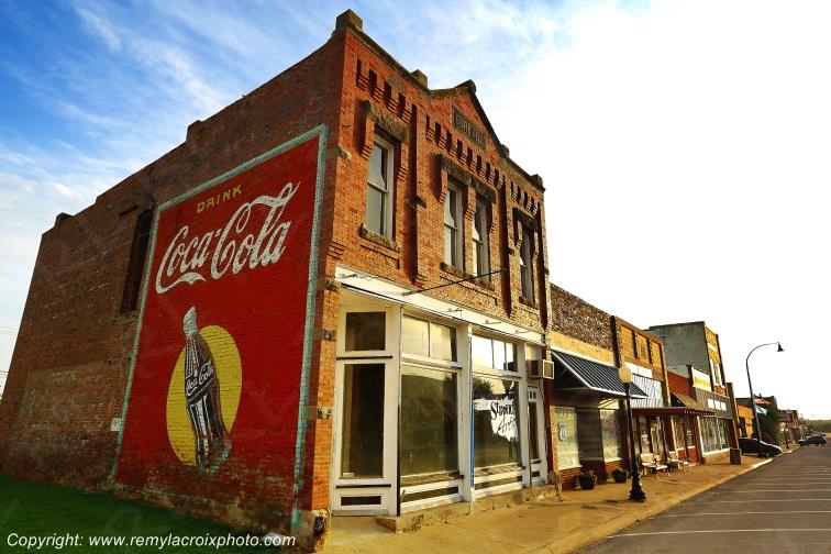Stroud Route 66 Oklahoma USA www.remylacroixphoto.com
