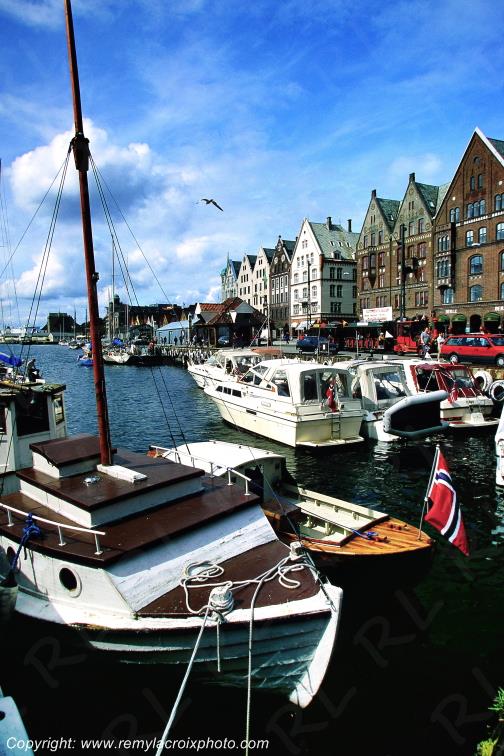 Bergen harbor Bryggen dock Norv�ge Norway www.remylacroixphoto.com