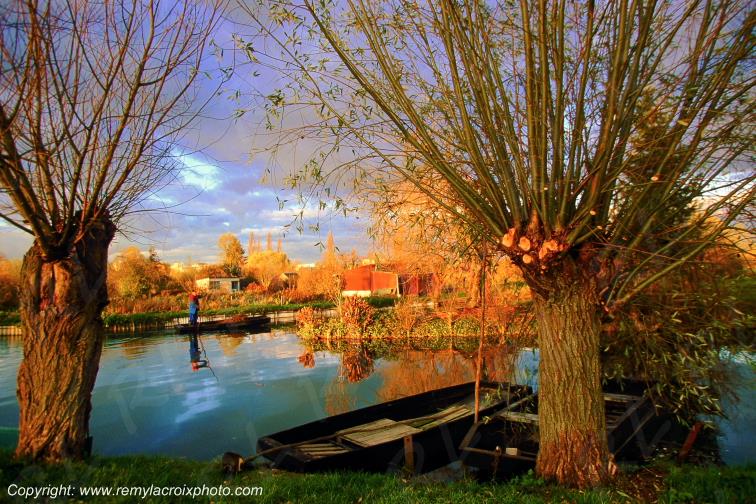 Marais de Bourges Plates Chalands Cher Berry Centre Val de Loire France www.remylacroixphoto.com