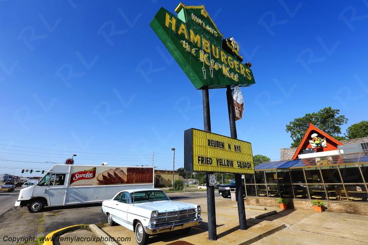 Miami Waylan's Ku Ku Hamburgers Route 66 Oklahoma USA www.remylacroixphoto.com