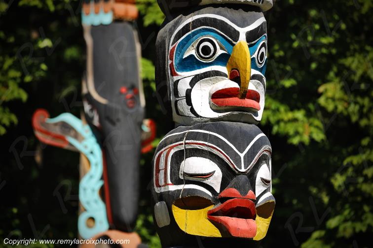 Totem Pole Stanley Park Vancouver British Columbia Canada www.remylacroixphoto.com