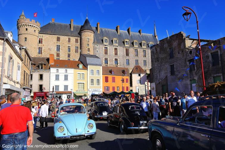 Volkswagen Coccinelle Embouteillage de Lapalisse Route Nationale 7 Allier Auvergne Rh�ne-Alpes France www.remylacroixphoto.com