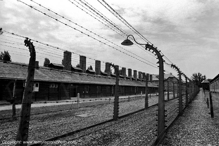 Auschwitz Birkenau camp de concentration enceinte Haute-Sil�sie Pologne www.remylacroixphoto.com
