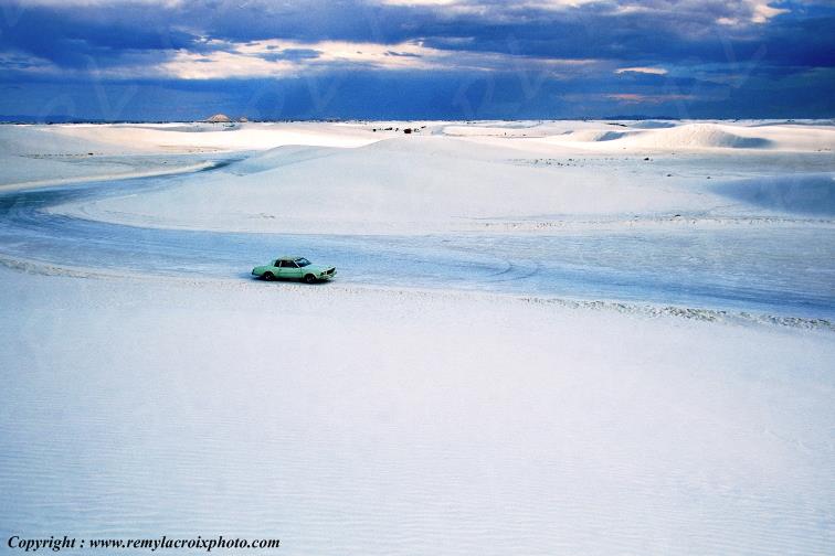 White Sands National Monument New-Mexico USA www.remylacroixphoto.com