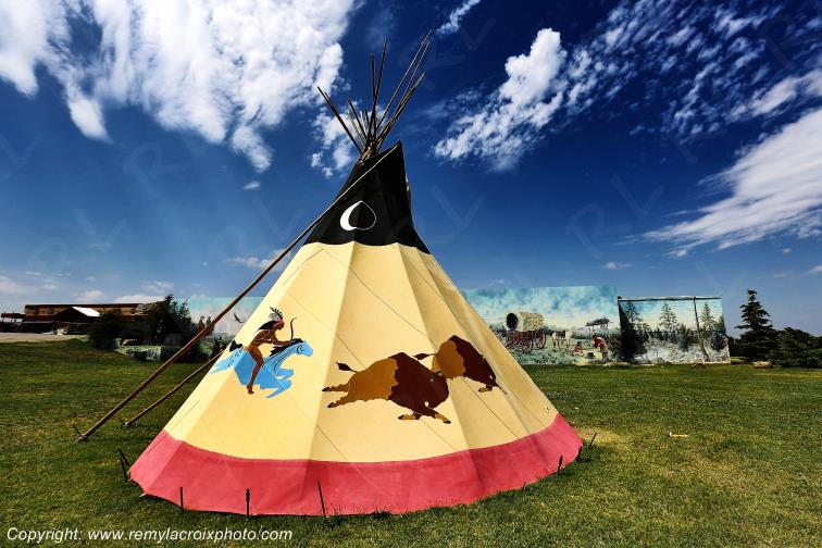 Clinton Cherokee Trading Post Teepe Route 66 Oklahoma USA www.remylacroixphoto.com