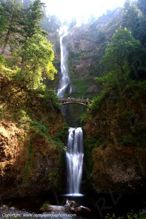 Multnomah Falls Columbia River Gorge Hood Oregon USA www.remylacroixphoto.com