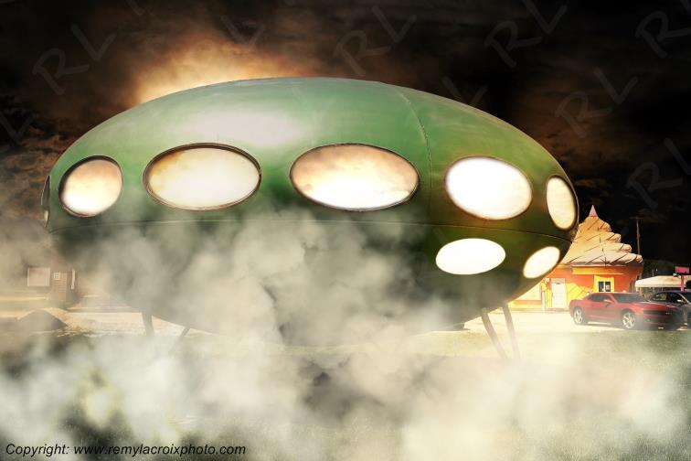Livingston Route 66 UFO OVNI Illinois USA www.remylacroixphoto.com