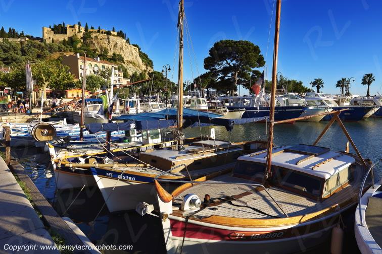 Cassis Port Bouches du Rh�ne Provence Alpes C�te d'Azur France www.remylacroixphoto.com