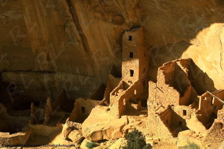 Square Tower Mesa Verde National Park Colorado USA www.remylacroixphoto.com