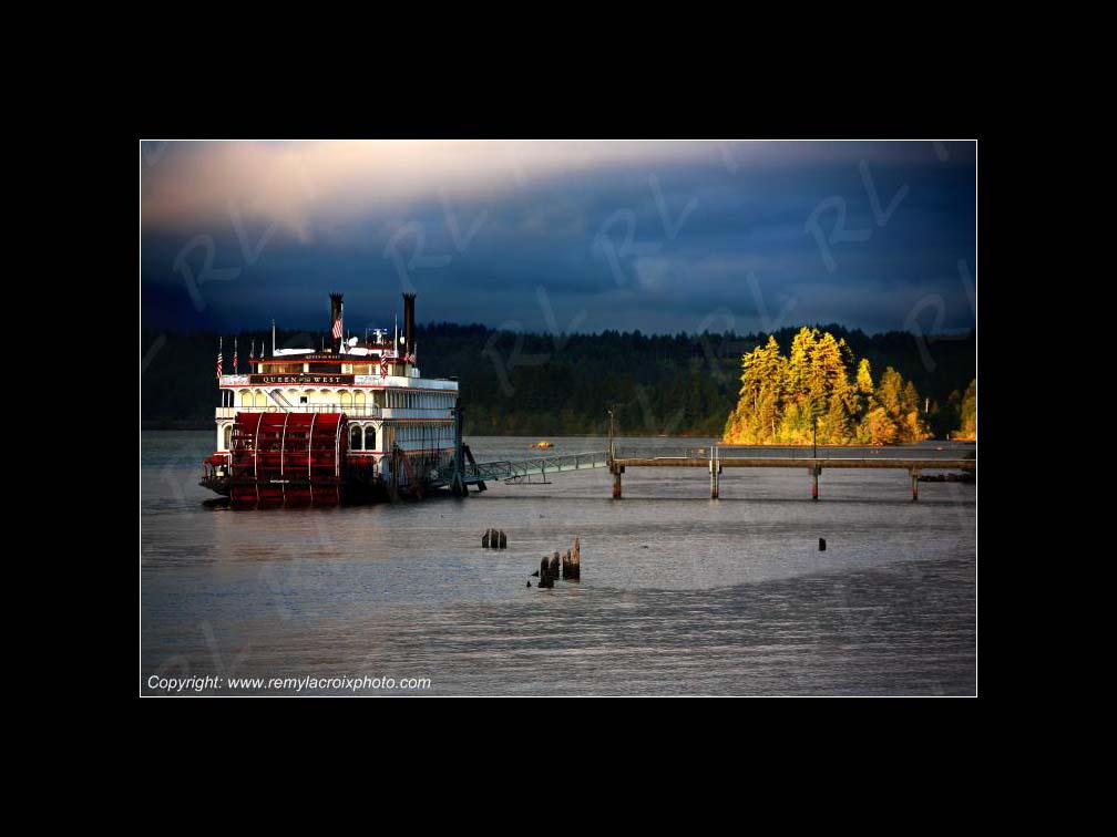 Lewis & Clark Expedition 1804-1806 Queen of the West Steamboat Columbia River Stevenson Washington USA