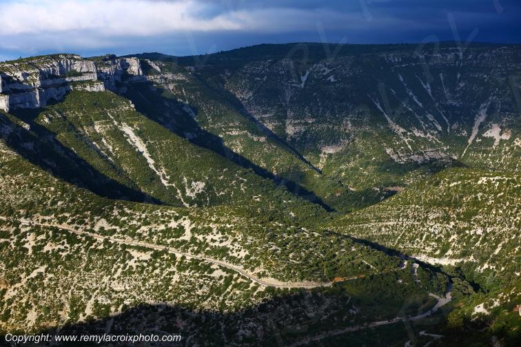 Cirque de Navacelles rive Nord Blandas Gard Occitanie Languedoc Roussillon France www.remylacroixphoto.com