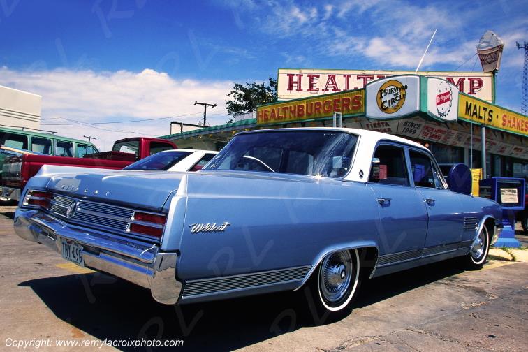 Health Camp Diner Buick Wildcat 1964 Waco Texas USA www.remylacroixphoto.com