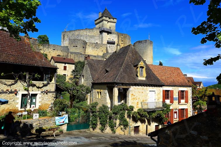 Castelnaud la Chapelle Dordogne river Dordogne Aquitaine France www.remylacroixphoto.com