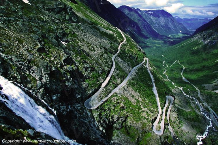 Trollstigen Stigfossen Fall Troll's Path Norv�ge Norway www.remylacroixphoto.com