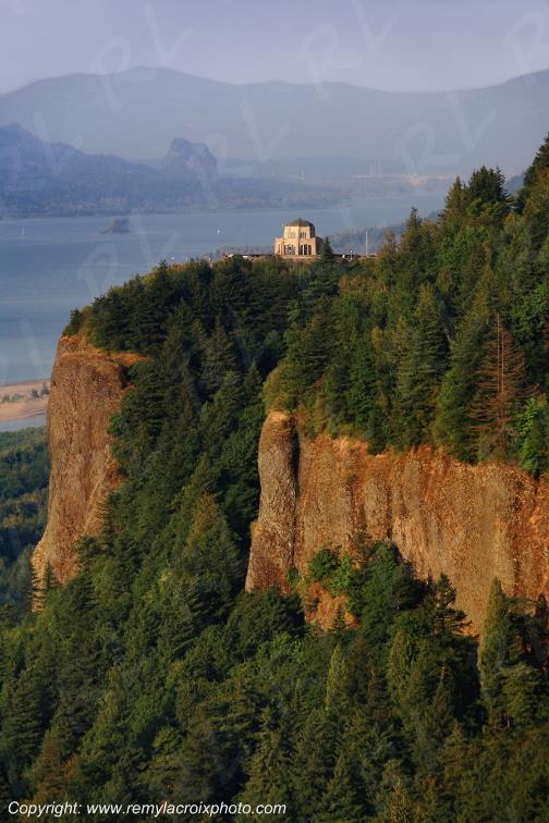Columbia River Gorge Oregon USA www.remylacroixphoto.com