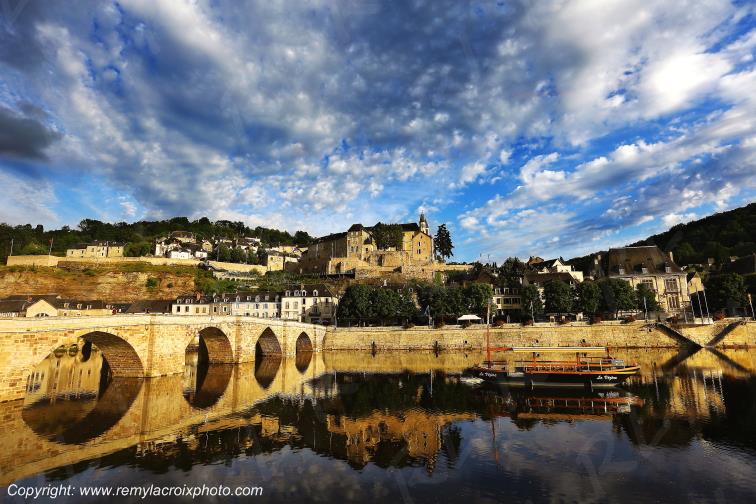 Terrasson-Lavilledieu P�rigord Noir Dordogne river Dordogne Nouvelle-Aquitaine France www.remylacroixphoto.com #dordogne #perigord