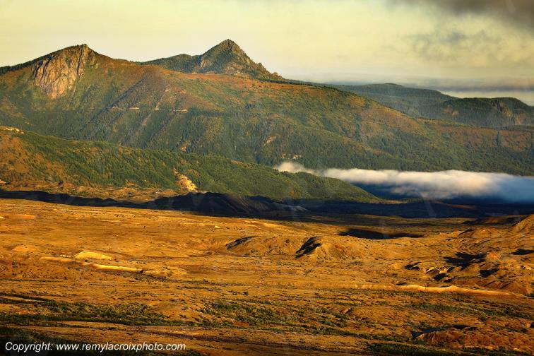 Mount St Helens National Volcanic Monument Washington USA www.remylacroixphoto.com
