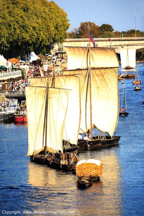 Loire river Orl�ans F�te de la Loire Loiret Centre Val de Loire France www.remylacroixphoto.com