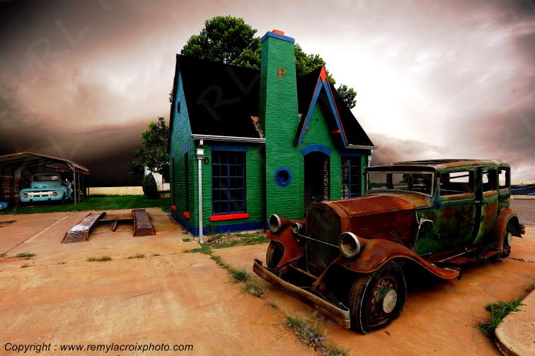 Philips 66 Gas Station Route 66 Chandler Oklahoma USA www.remylacroixphoto.com