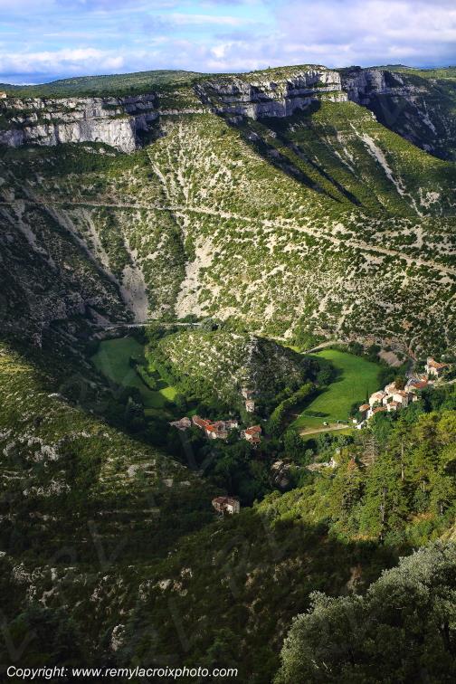 Cirque de Navacelles rive Nord Blandas Gard Occitanie Languedoc Roussillon France www.remylacroixphoto.com