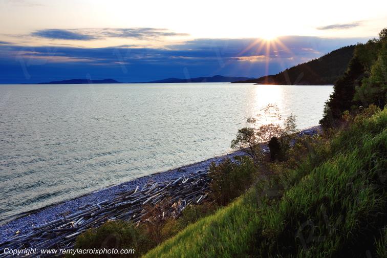 Peeble Beach lac Sup�rieur Marathon Ontario Canada www.remylacroixphoto.com