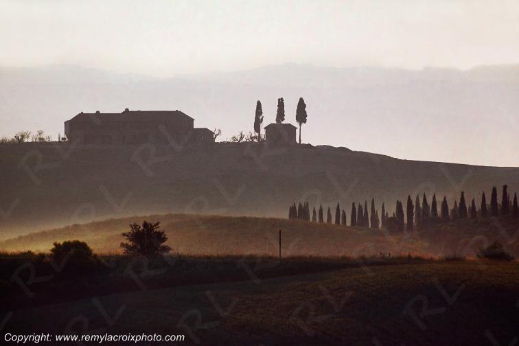 Crete Senesi Val d'Orcia Tuscany Italy Toscane Italie www.remylacroixphoto.com