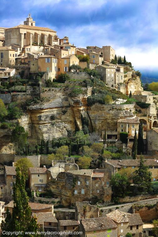 Gordes Lub�ron Vaucluse Provence Alpes C�te d'Azur PACA France www.remylacroixphoto.com
