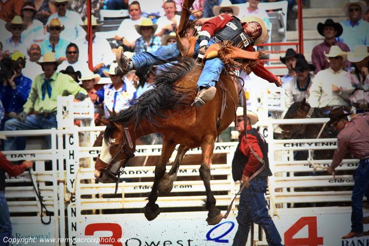 Rodeo Cheyenne Frontier Days Wyoming USA www.remylacroixphoto.com