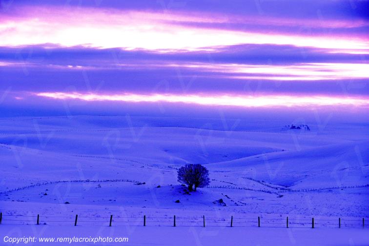 Plateau de l'Aubrac Nasbinals Loz�re Languedoc-Roussillon Occitanie France www.remylacroixphoto.com