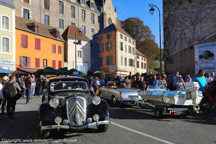 Citro�n Traction Avant Embouteillage de Lapalisse Route Nationale 7 Allier Auvergne Rh�ne-Alpes France www.remylacroixphoto.com
