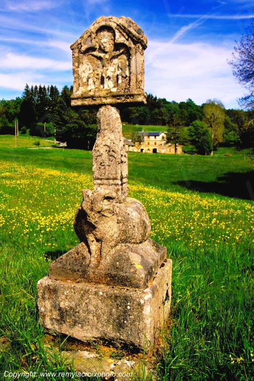 Peyrevelade Croix du mouton plateau de Millevaches Corr�ze Limousin France