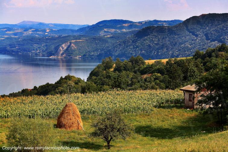 Danube River D Milanovac Derdap National Park Serbie Serbia Europe Europ www.remylacroixphoto.com