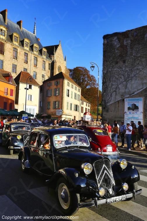 Citro�n Traction Avant Embouteillage de Lapalisse Route Nationale 7 Allier Auvergne Rh�ne-Alpes France www.remylacroixphoto.com