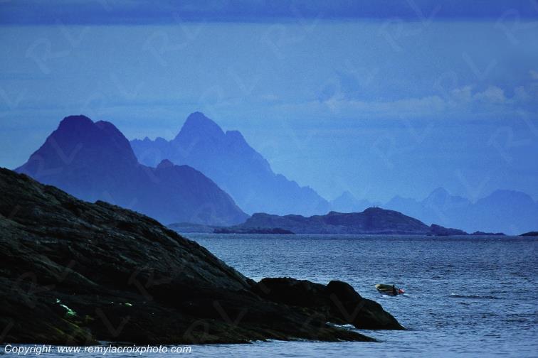 Nesland Flakstadoy Island Lofoten Norv�ge Norway www.remylacroixphoto.com