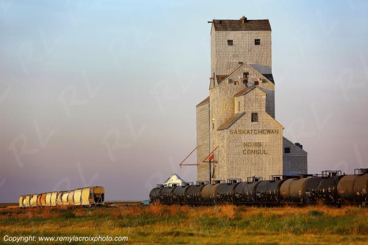 Consul Saskatchewan Great Plains Grandes Plaines Canada www.remylacroixphoto.com
