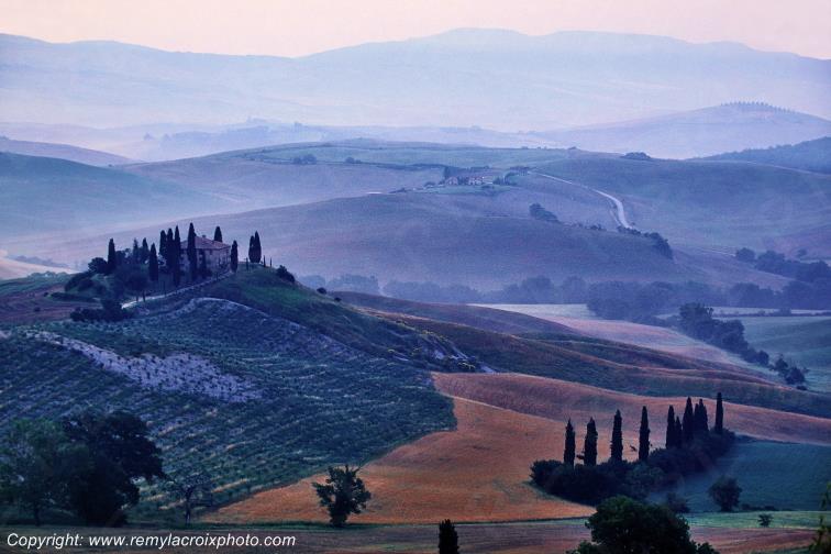 San Quirico Crete Senesi Val d'Orcia Tuscany Italy Toscane Italie www.remylacroixphoto.com