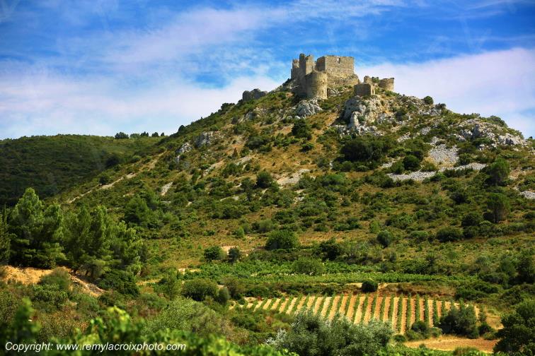 Ch�teau Cathare d'Aguilar vignoble du Haut-Fitou Corbi�res Aude France