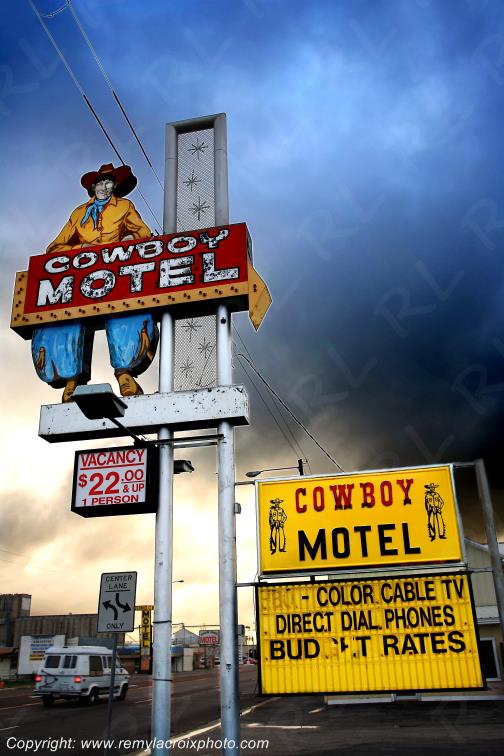 Cow-Boy Motel Route 66 Amarillo Texas USA www.remylacroixphoto.com