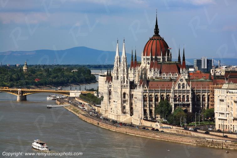 Danube River Budapest Parlement Hongrie Hungary Europe Europ www.remylacroixphoto.com