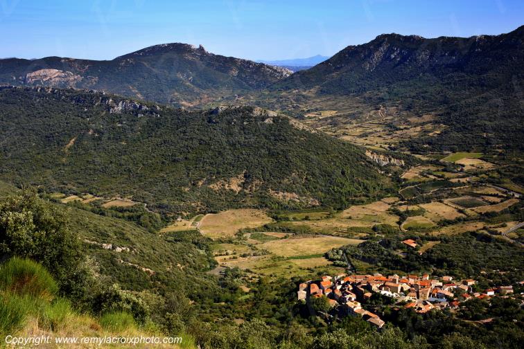 Duilhac sous Peyrepertuse Corbi�res Aude Occitanie France www.remylacroixphoto.com