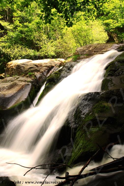 Cascade de la Pisserotte montagne Bourbonnaise Allier Auvergne France