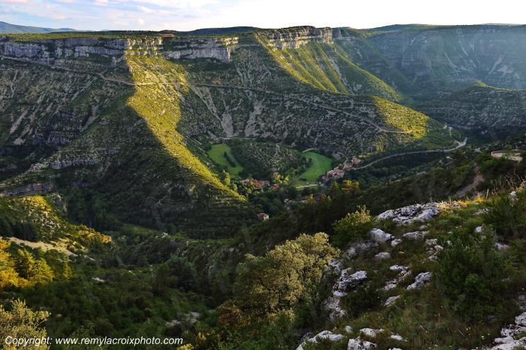 Cirque de Navacelles rive Nord Blandas Gard Occitanie Languedoc Roussillon France www.remylacroixphoto.com