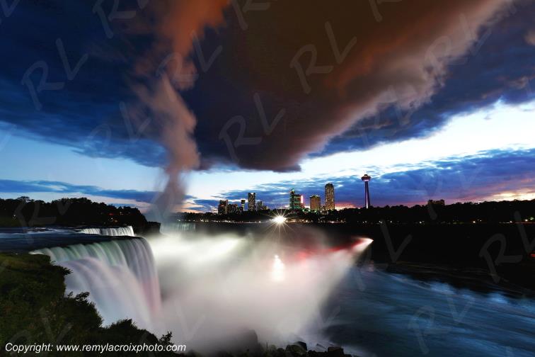 Niagara Falls New-York State USA www.remylacroixphoto.com