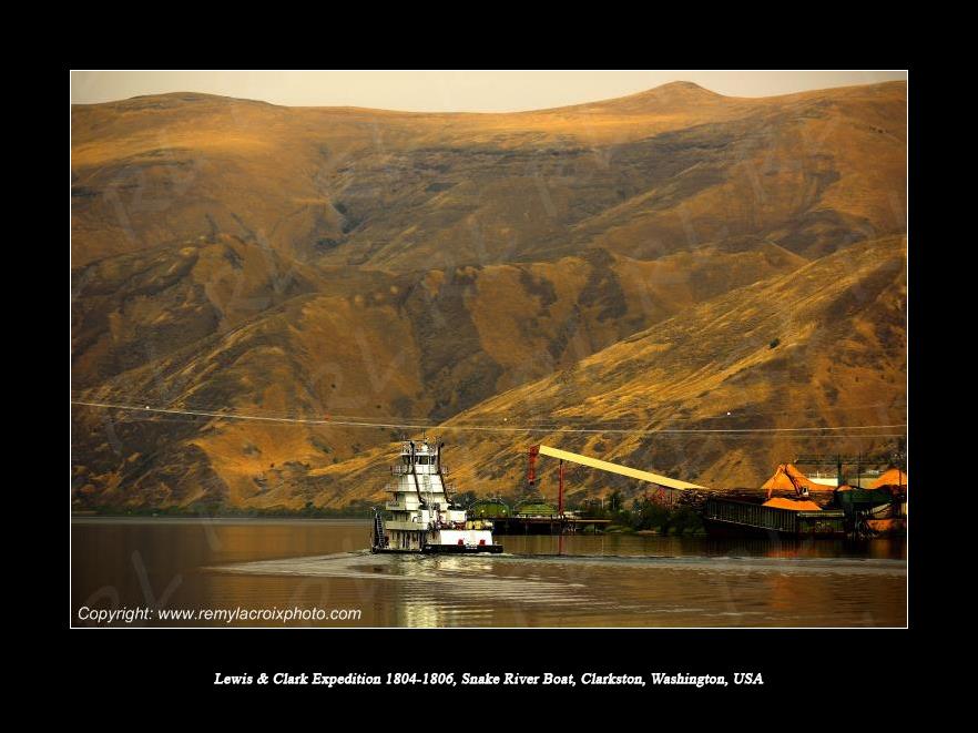 Lewis & Clark Expedition 1804-1806 Snake River Boat Clarkston Washington USA
