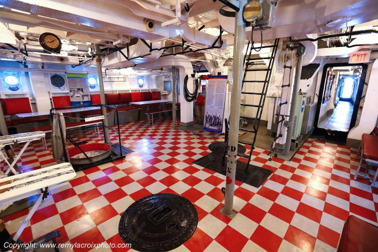 NCSM Ha�da National Historic Monument Ontario Canada www.remylacroixphoto.com