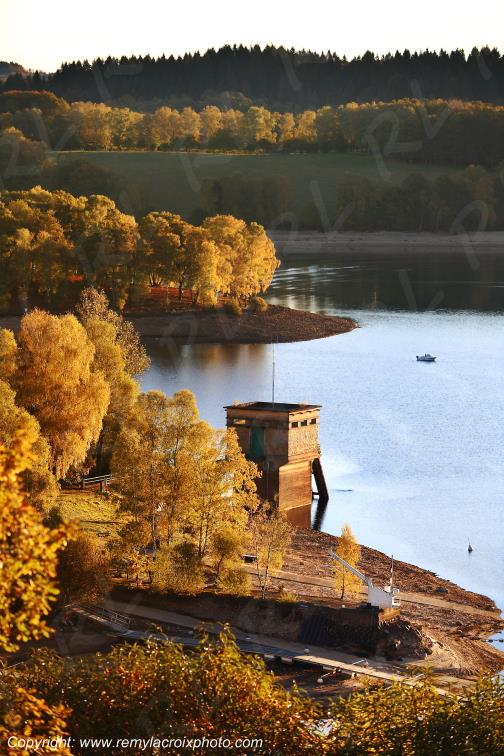 Lac de Vassivi�re Auphelle Haute Vienne Limousin Nouvelle Aquitaine France www.remylacroixphoto.com