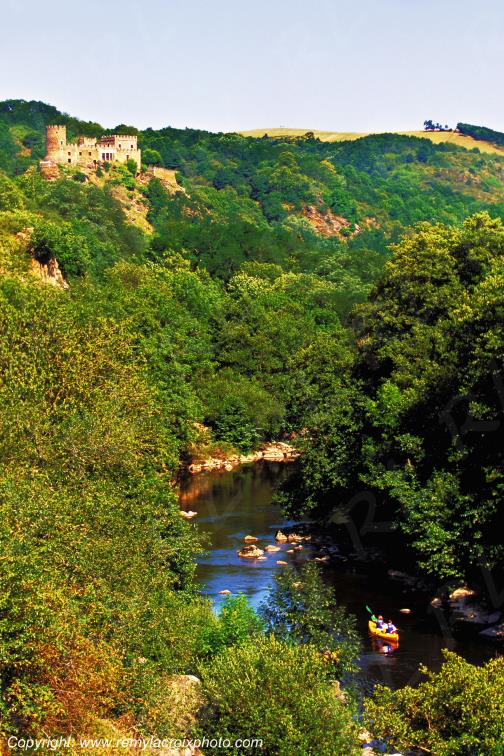 Sioule gorges Chouvigny ch�teau Allier Auvergne France