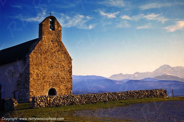 Chapelle de Cieutat Hautes-Pyr�n�es France www.remylacroixphoto.com