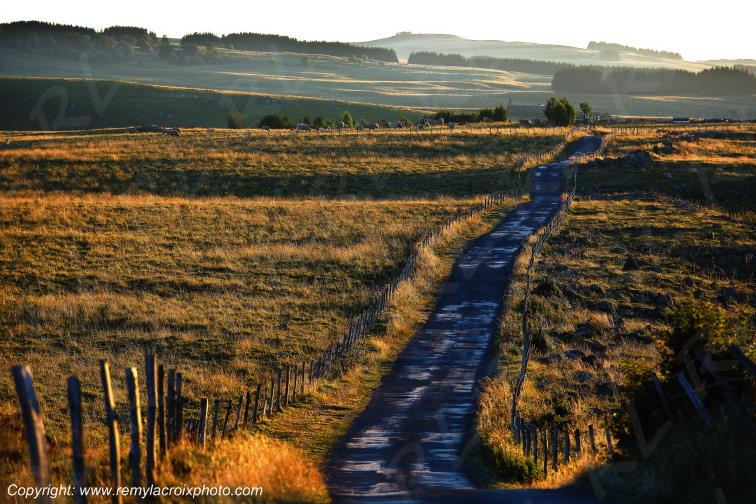 Lac St And�ol Nasbinals Aubrac Loz�re Languedoc-Roussillon Occitanie France www.remylacroixphoto.com