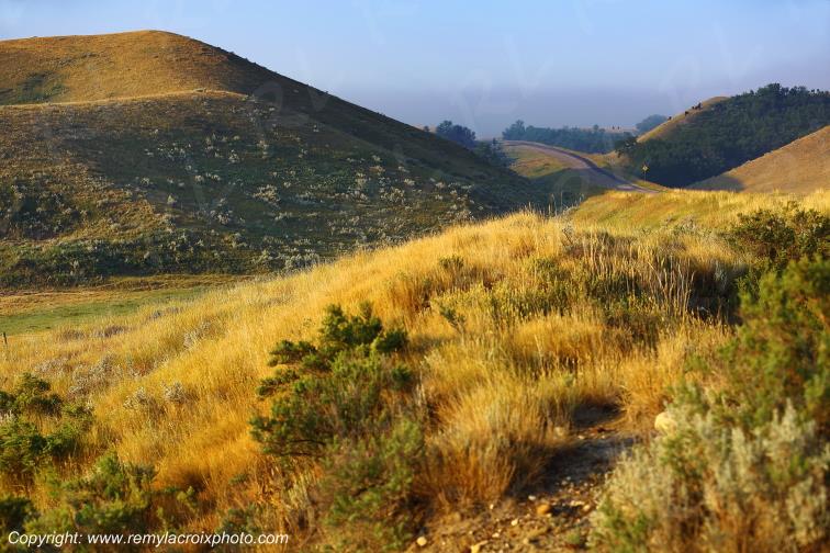 Castle Butte Great Plains Grandes Plaines Saskatchewan Canada www.remylacroixphoto.com